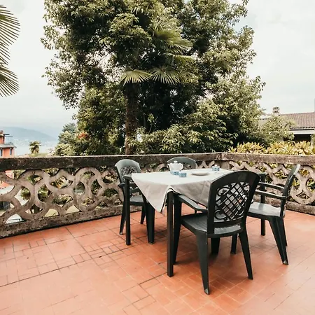 Apartmán Appartamento Library - Villa Candela