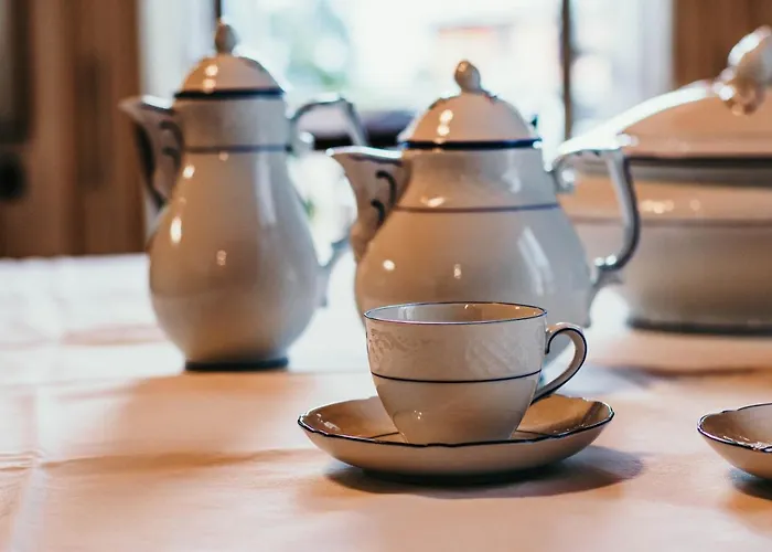 Apartment Library - Candela *