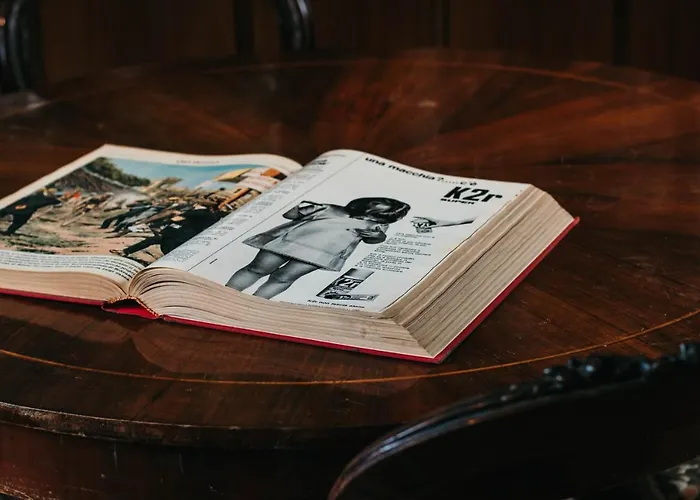 Library - Candela Apartment Stresa